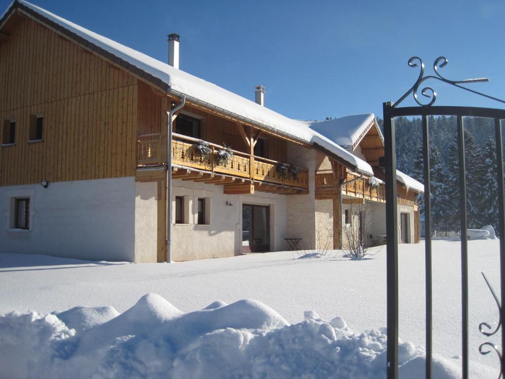 La Tour du Coq Doré Granges-Narboz Exterior foto